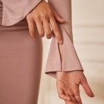 Long Sleeve Front Twist Crop Top in Mauve - Image 5