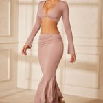 Long Sleeve Front Twist Crop Top in Mauve - Image 15