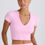 Graphic-Print Cropped T-Shirt in Bubblegum Pink - Image 6