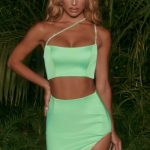 Asymmetric Side Split Mini Skirt in Mint