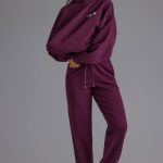 Relaxed Mid-Rise Joggers in Grape - Image 7