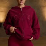 Oversized Zip-Up Hoodie in Burgundy - Image 2