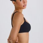 Soft Active Contrast-Trim Sports Bra in Black - Image 3