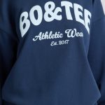 Oversized Crew-Neck Sweatshirt in Dark Navy - Image 4