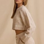 Cropped Knit Jumper in Cream Marl - Image 3