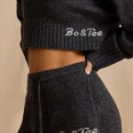Cropped Knit Jumper in Charcoal Marl - Image 4