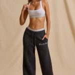 Mid-Rise Wide-Leg Joggers in Charcoal Marl - Image 7