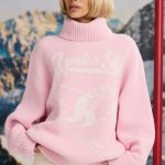 Oversized Chunky-Knit Turtleneck Jumper in Pastel Pink