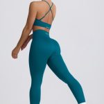 Super Sculpt Seamless High-Waist Leggings in Teal - Image 10