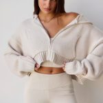 Cropped Zip-Up Chunky Knit Hoodie in Cream