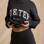 Mid-Rise Knit Mini Shorts in Charcoal Marl - Image 4