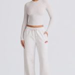 Mid-Rise Wide-Leg Joggers in Grey Marl - Image 5