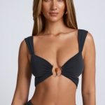 Hardware Detail Cut-Out Crop Top in Black