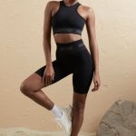 Seamless High Waist Biker Shorts in Black