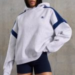 Oversized Hooded Sweatshirt in Heather Grey - Image 5