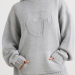 Oversized Chunky Knit Hoodie in Heather Grey - Image 4