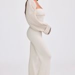 Oversized Chunky Knit Shrug in Cream - Image 3