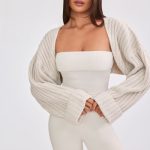 Oversized Chunky Knit Shrug in Cream - Image 9