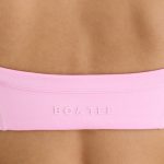Soft Active Contrast-Trim Sports Bra in Bubblegum Pink - Image 4