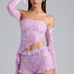 Ruffle Mid-Rise Hot Pant Shorts in Violet Pink - Image 5