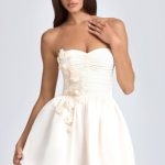 Bandeau Floral-Appliqu?? Corset Mini Dress in Ivory - Image 6