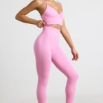 High-Waist Define Luxe Leggings in Bubblegum Pink - Image 3