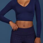 Ruched Long-Sleeve Crop Top in Navy - Image 4