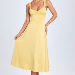 Sweetheart-Neck Ruched Midaxi Dress in Pastel Yellow - Image 6