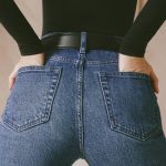 High-Rise Flared Jeans in Indigo Wash - Image 2