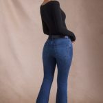 High-Rise Flared Jeans in Indigo Wash - Image 7