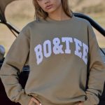 Oversized Crew Neck Sweatshirt in Soft Olive - Image 4