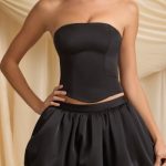 Bubble Hem Mid-Rise Mini Skirt in Black - Image 5