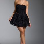 Floral-Appliqu?? Mini Skirt in Black - Image 7