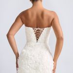Floral-Appliqu?? Bandeau A-Line Mini Dress in White - Image 2