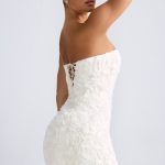 Floral-Appliqu?? Bandeau A-Line Mini Dress in White - Image 3
