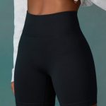 Super Sculpt Seamless Biker Shorts in Black - Image 6