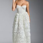Embellished Floral-Appliqu?? Corset Gown in White - Image 10