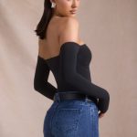 Seamless Off-Shoulder Long-Sleeve Bodysuit in Black - Image 4