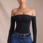 Seamless Off-Shoulder Long-Sleeve Bodysuit in Black - Image 5