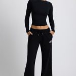 Low-Rise Wide-Leg Joggers in Black