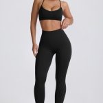 Super Sculpt Seamless Leggings in Black - Image 8