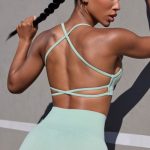 Super Sculpt Seamless Open Back Sports Bra in Pistachio