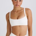Soft Active Contrast-Trim Sports Bra in White - Image 7