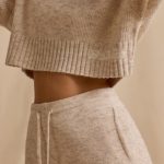 Mid-Rise Wide-Leg Joggers in Cream Marl - Image 4