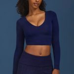 Ruched Long-Sleeve Crop Top in Navy - Image 7
