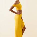Asymmetric Ruffled Low-Rise Maxi Skirt in Golden Yellow - Image 3