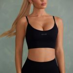 Super Sculpt Scoop Neck Sports Bra in Onyx Black - Image 4