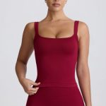 Super Sculpt Seamless Longline Tank Top in Burgundy