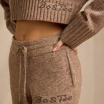 Mid-Rise Wide-Leg Joggers in Brown Marl - Image 4
