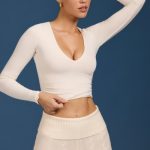 Ruched Long-Sleeve Crop Top in Cream - Image 5